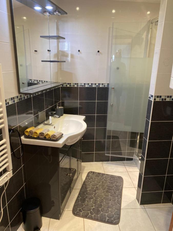 Le Gonzague, Appartement Hyper-Centre Tout Confort. Charleville-Mézières Kültér fotó